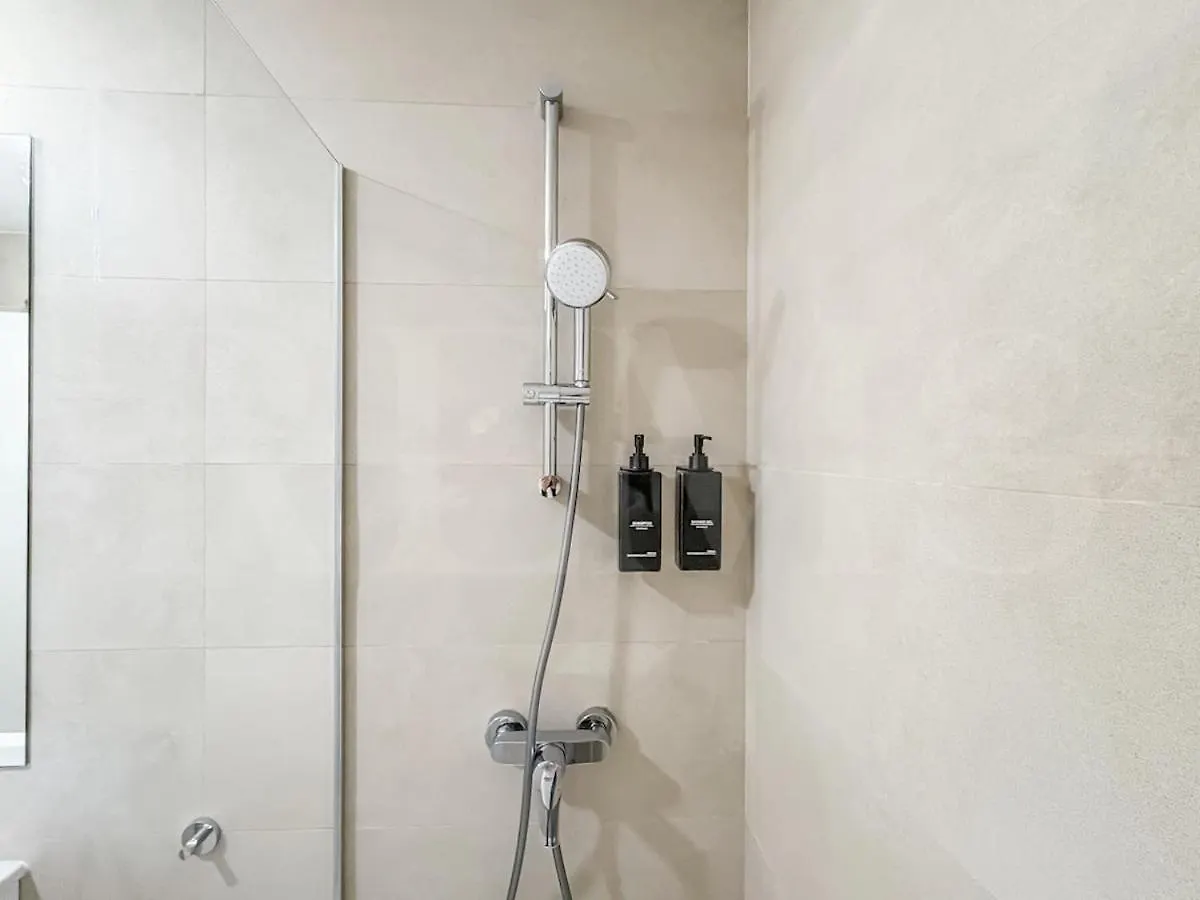 Apartment With Stunning Views And Parking By Rems Malaga