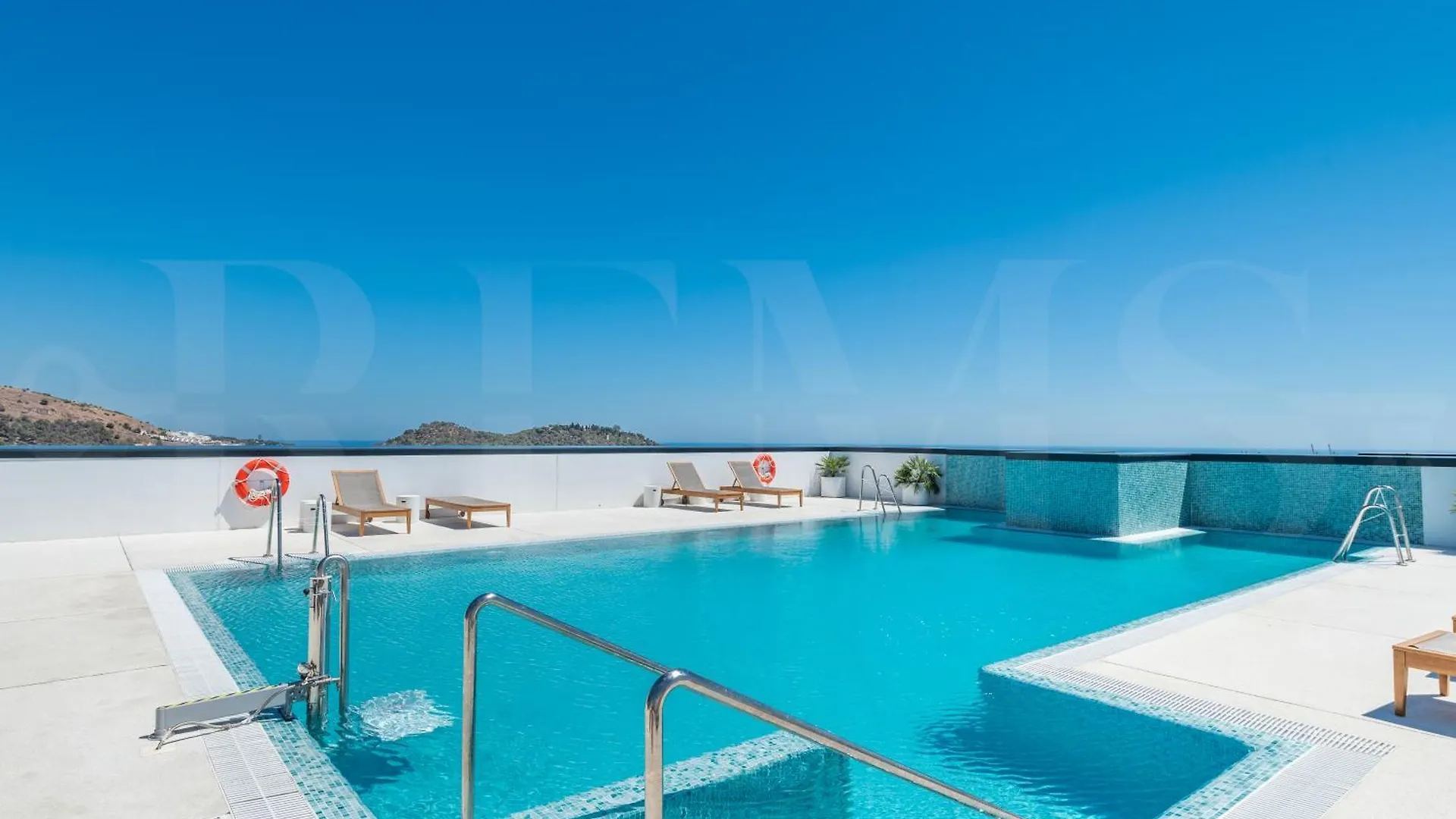 Apartment With Stunning Views And Parking By Rems Malaga Spain