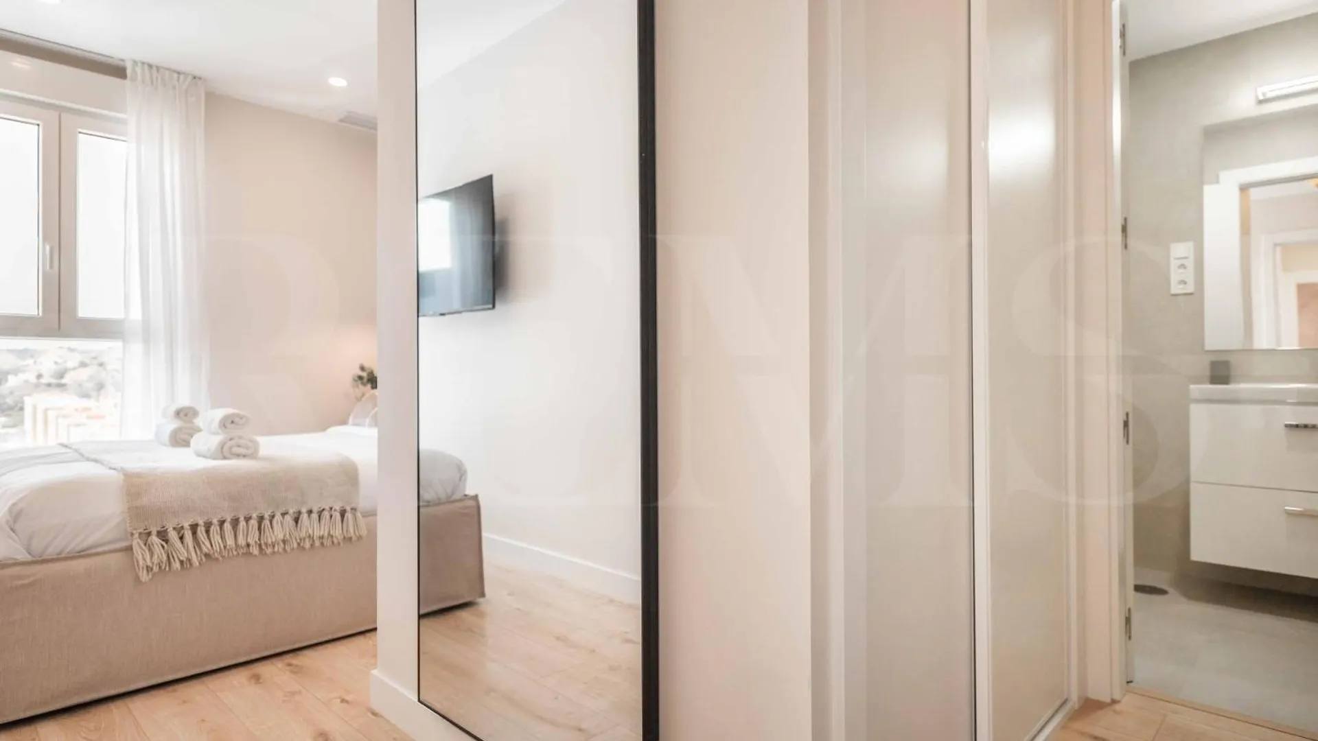 Apartment With Stunning Views And Parking By Rems Málaga 0*,