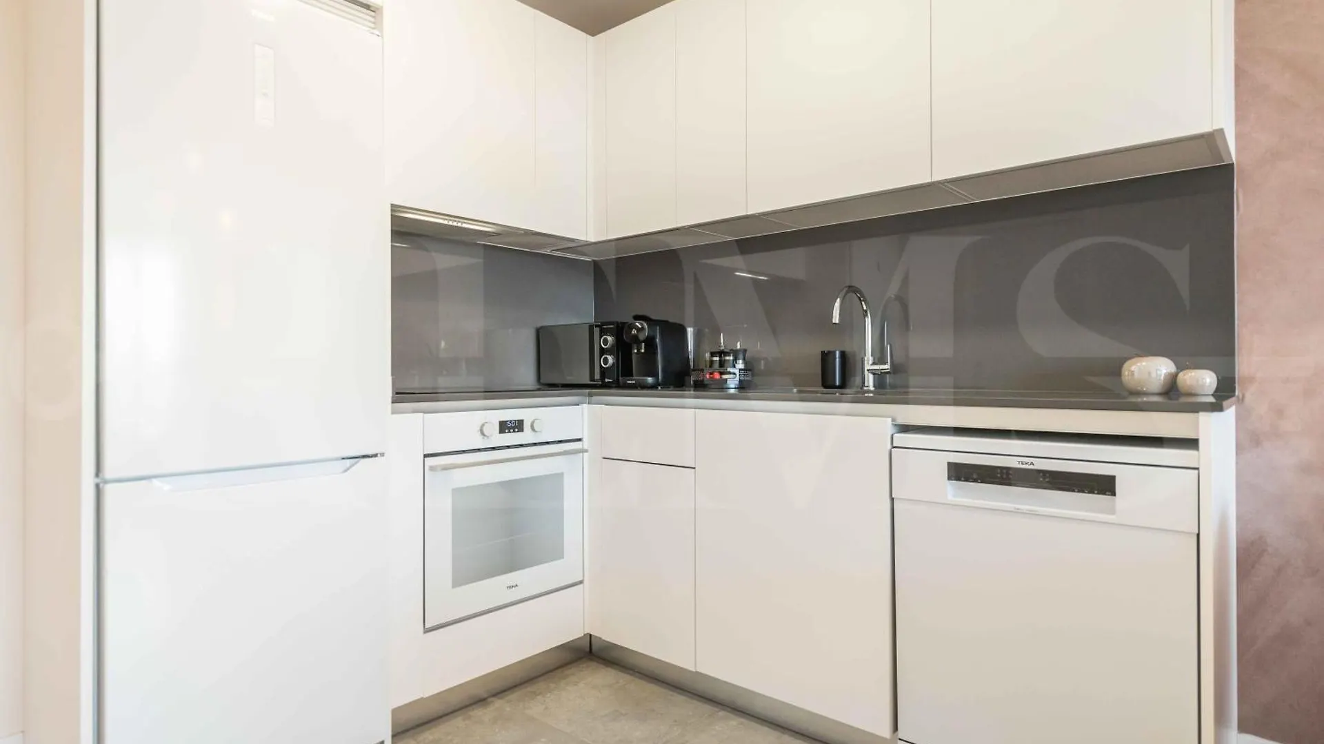 Apartment With Stunning Views And Parking By Rems 马拉加 0*,