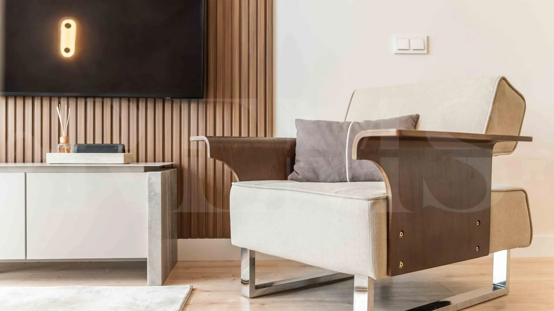 מאלגה Apartment With Stunning Views And Parking By Rems